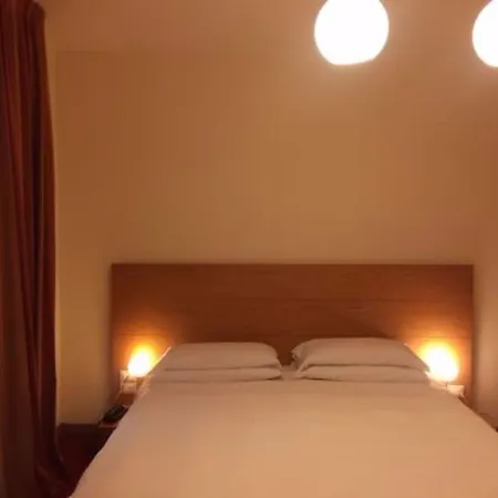 Accademia 3* Rimini
