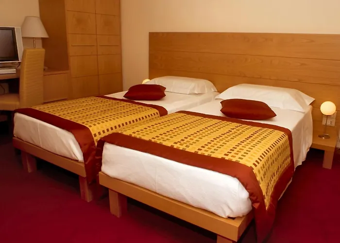 Accademia Hotel