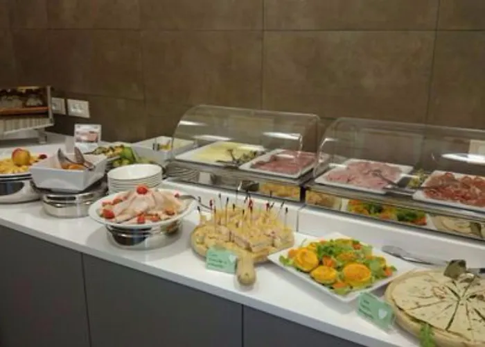 Accademia Hotel