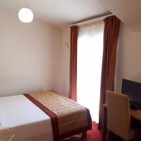 Hotel Accademia Rímini