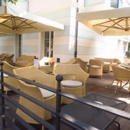 Accademia Римини