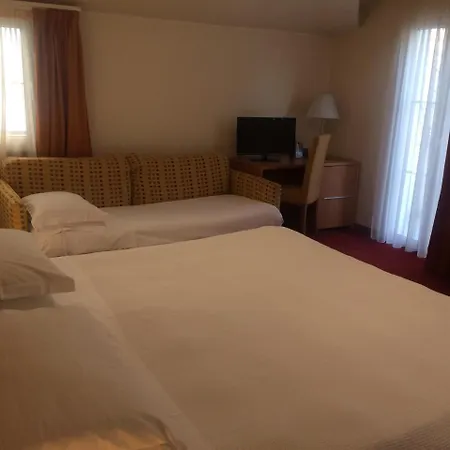 Accademia Отель