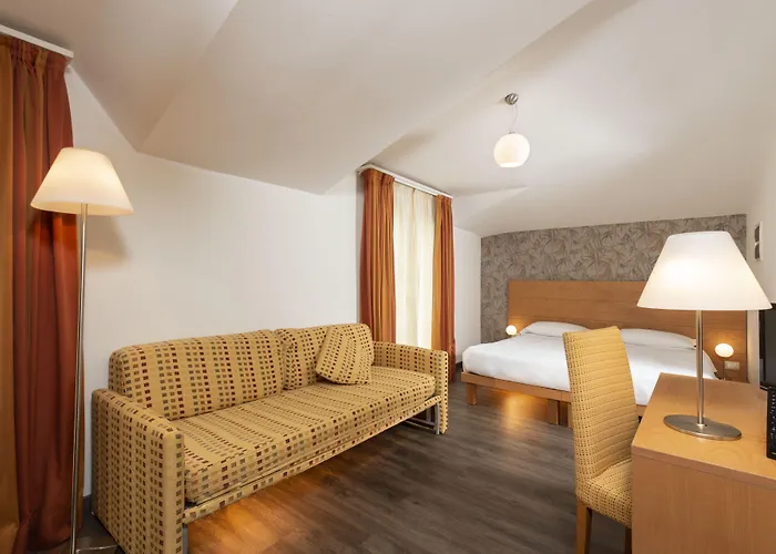 Accademia ريميني