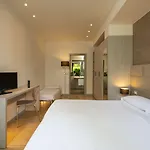 Accademia Hotel 3*